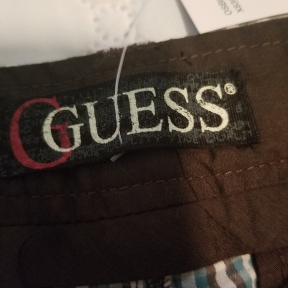 Mens Brand New Guess Shorts size 33 - Picture 3 of 5